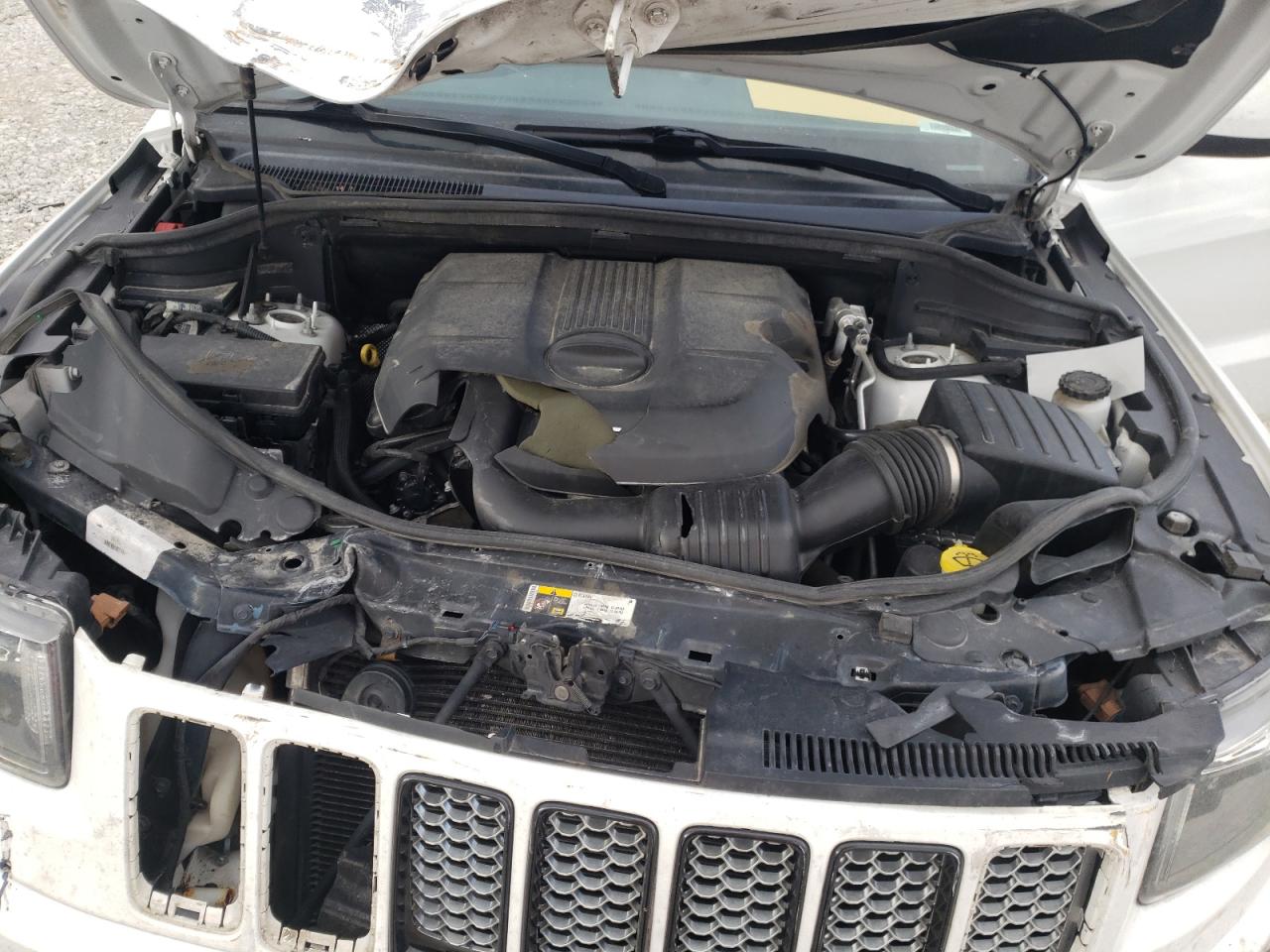 Photo 7 from auction – 2014 JEEP GRAND CHER with VIN 1C4RJFAG6EC554992