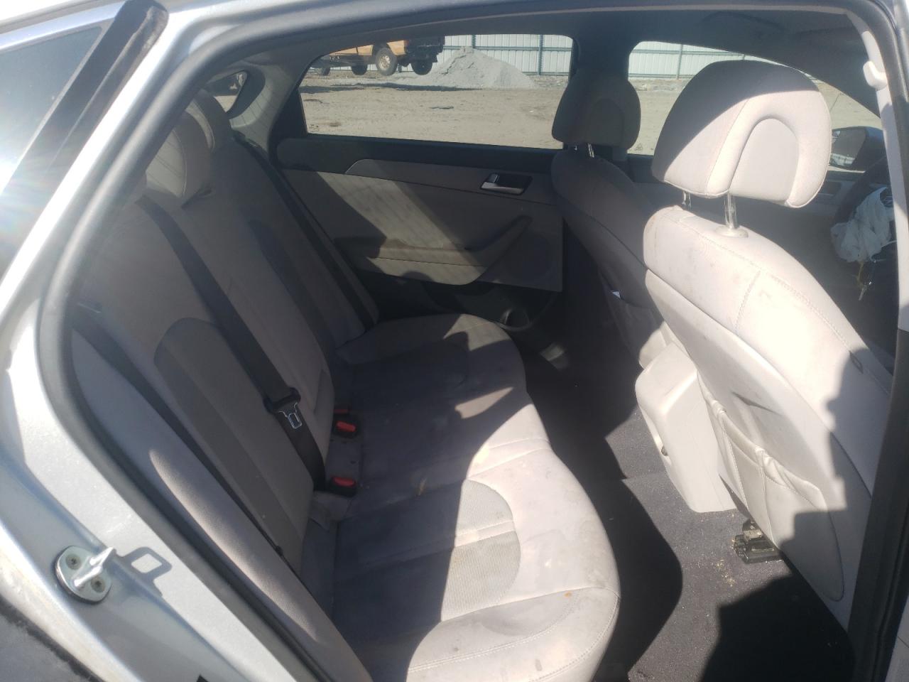 Photo 6 from auction – 2016 HYUNDAI SONATA SE with VIN 5NPE24AF8GH361533