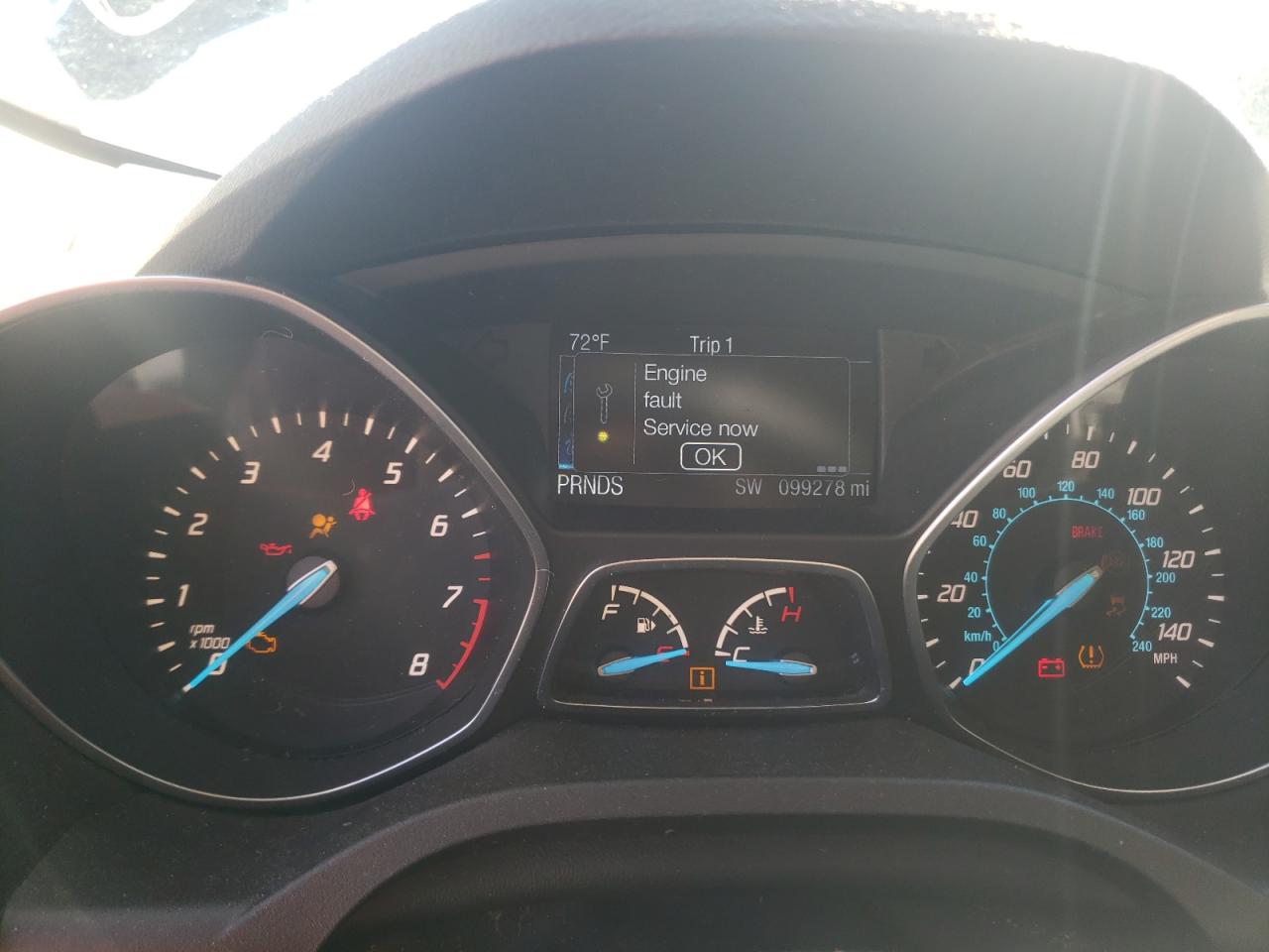 Photo 8 from auction – 2015 FORD ESCAPE SE with VIN 1FMCU0GX0FUB28000