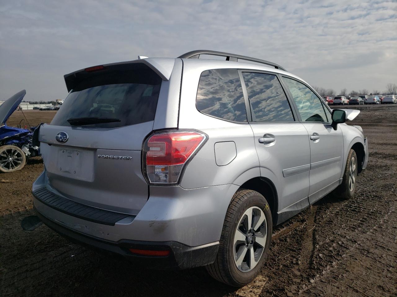Photo 4 from auction – 2018 SUBARU FORESTER 2 with VIN JF2SJAEC7JH578079