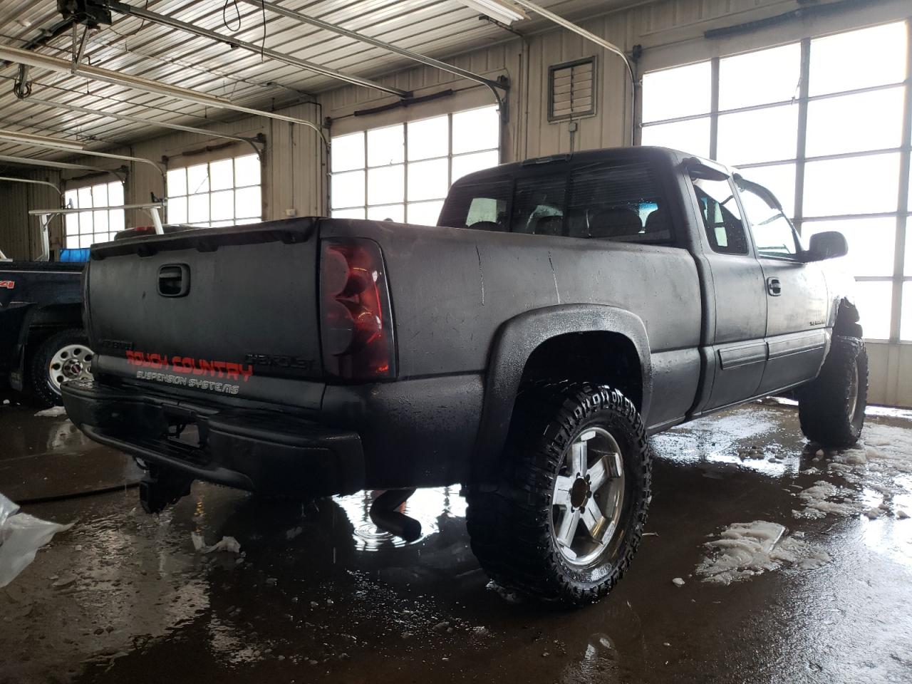 Photo 4 from auction – 2006 CHEVROLET SILVERADO with VIN 1GCEK19B96Z198396