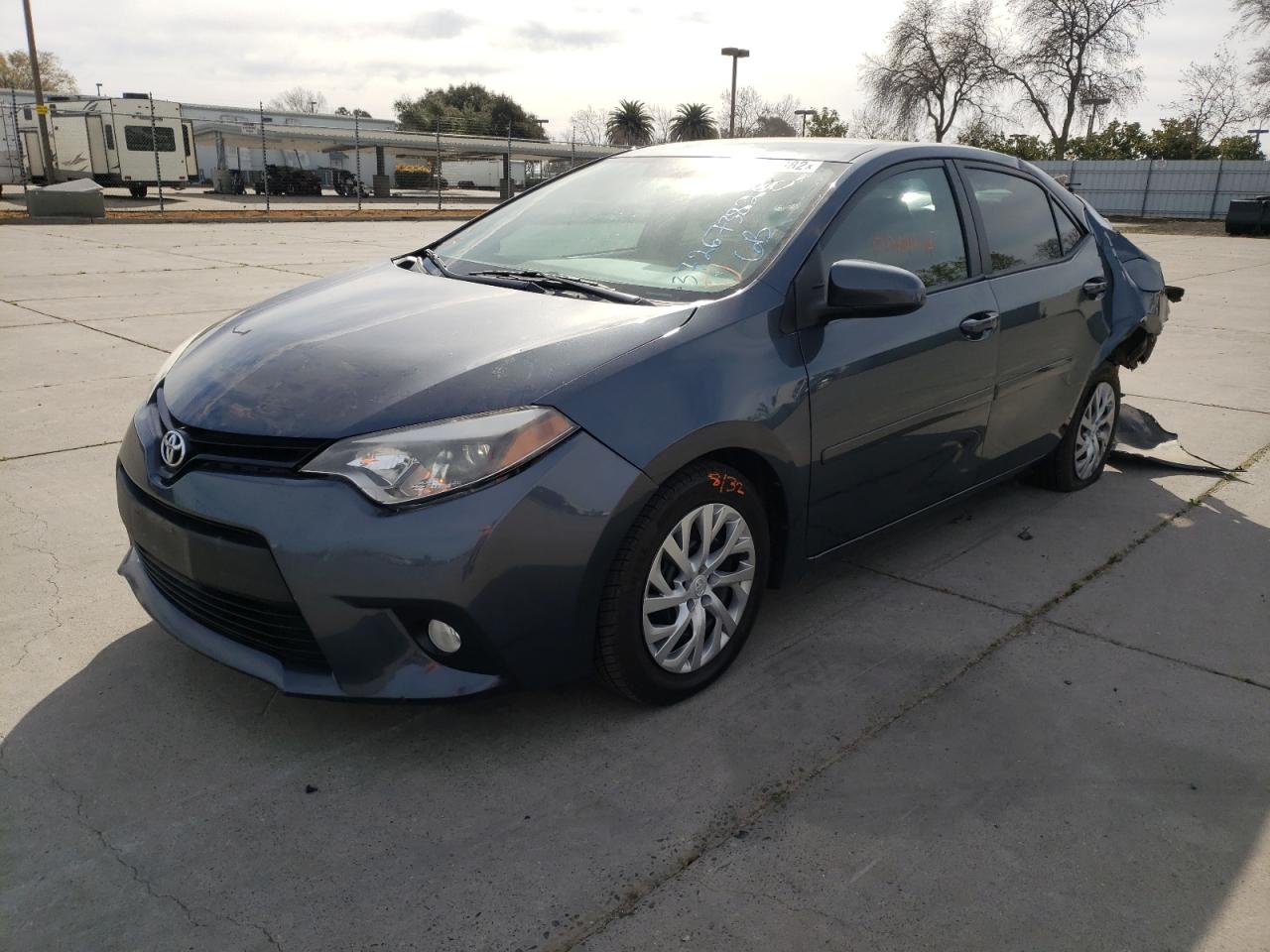 Photo 2 from auction – 2014 TOYOTA COROLLA L with VIN 2T1BURHE0EC005424