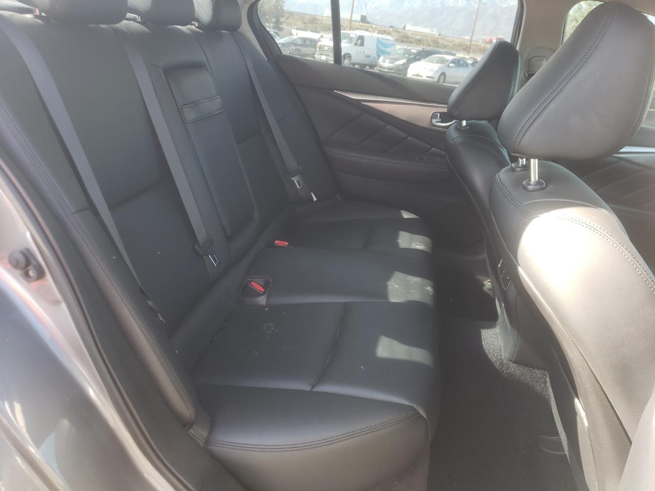 Photo 6 from auction – 2014 INFINITI Q50 BASE with VIN JN1BV7AP7EM687382