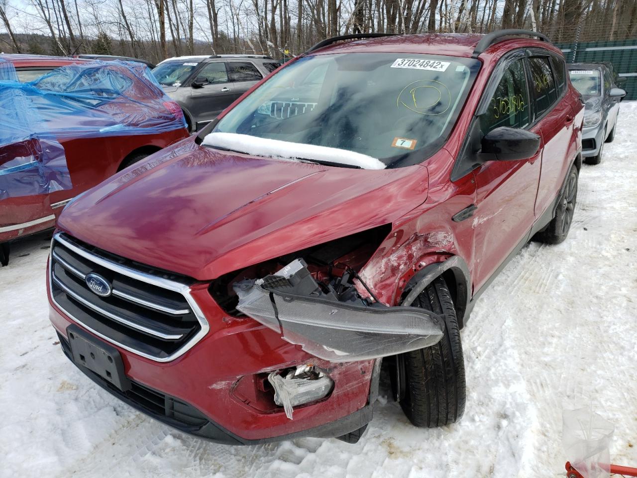 Photo 2 from auction – 2018 FORD ESCAPE SE with VIN 1FMCU9GD3JUD46340