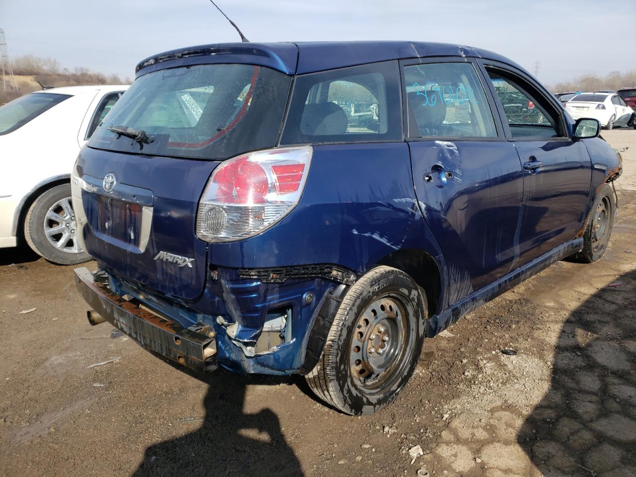 Photo 4 from auction – 2007 TOYOTA MATRIX/X with VIN 2T1KR32E87C638389