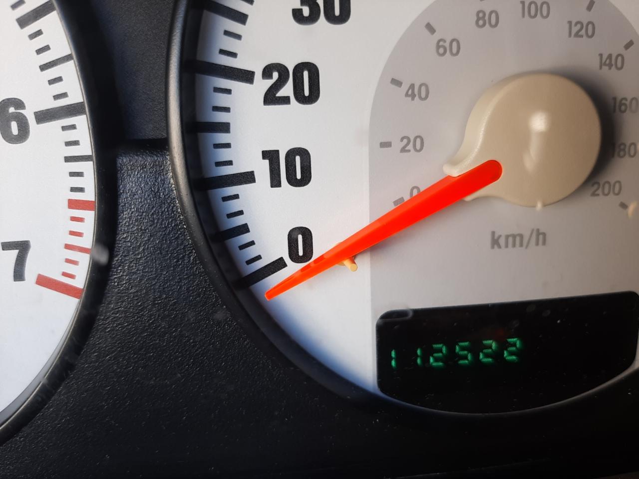 Photo 8 from auction – 2006 DODGE STRATUS SX with VIN 1B3AL46T46N229105
