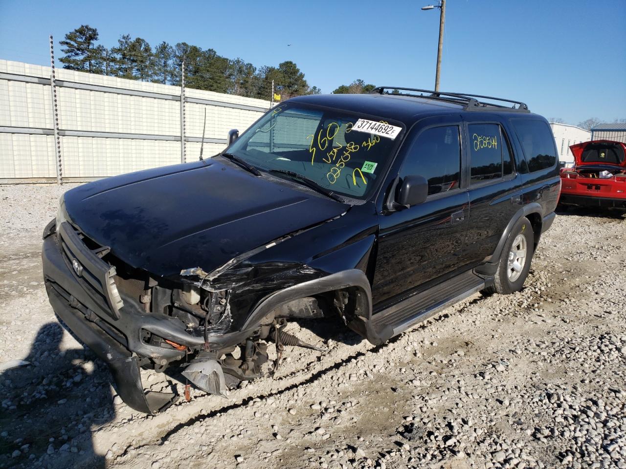 Photo 2 from auction – 1998 TOYOTA 4RUNNER with VIN JT3GM84R9W0025048
