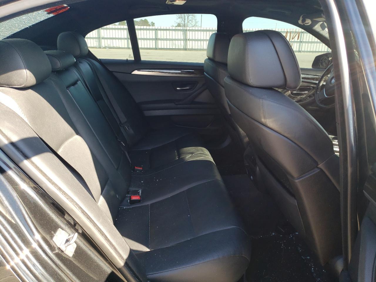 Photo 6 from auction – 2011 BMW 550 XI with VIN WBAFU9C56BC783429