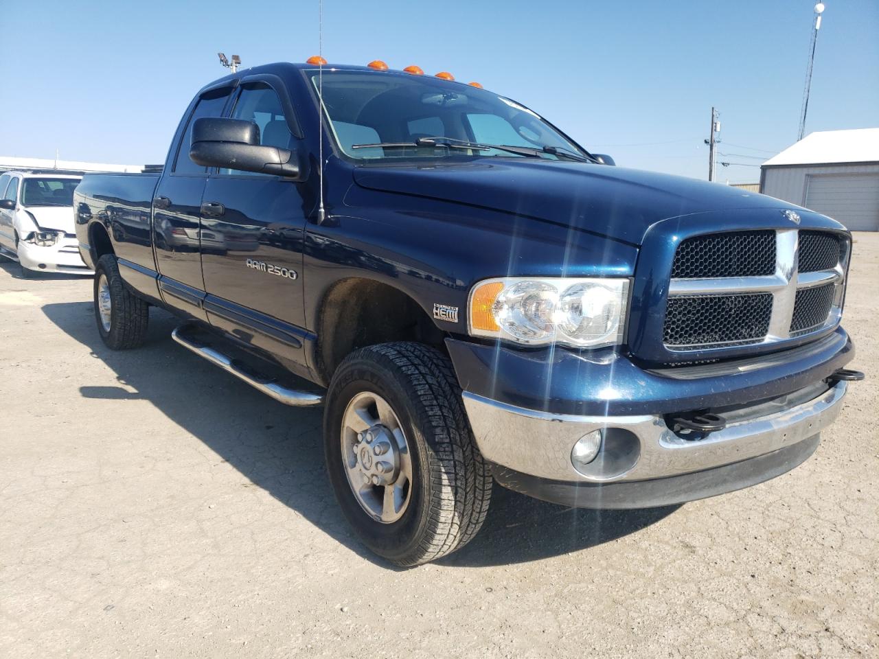 DODGE RAM 2500 S 2003 مع رقم تعريف المركبة 3D3KU28D53G818931 - صورة من المزاد