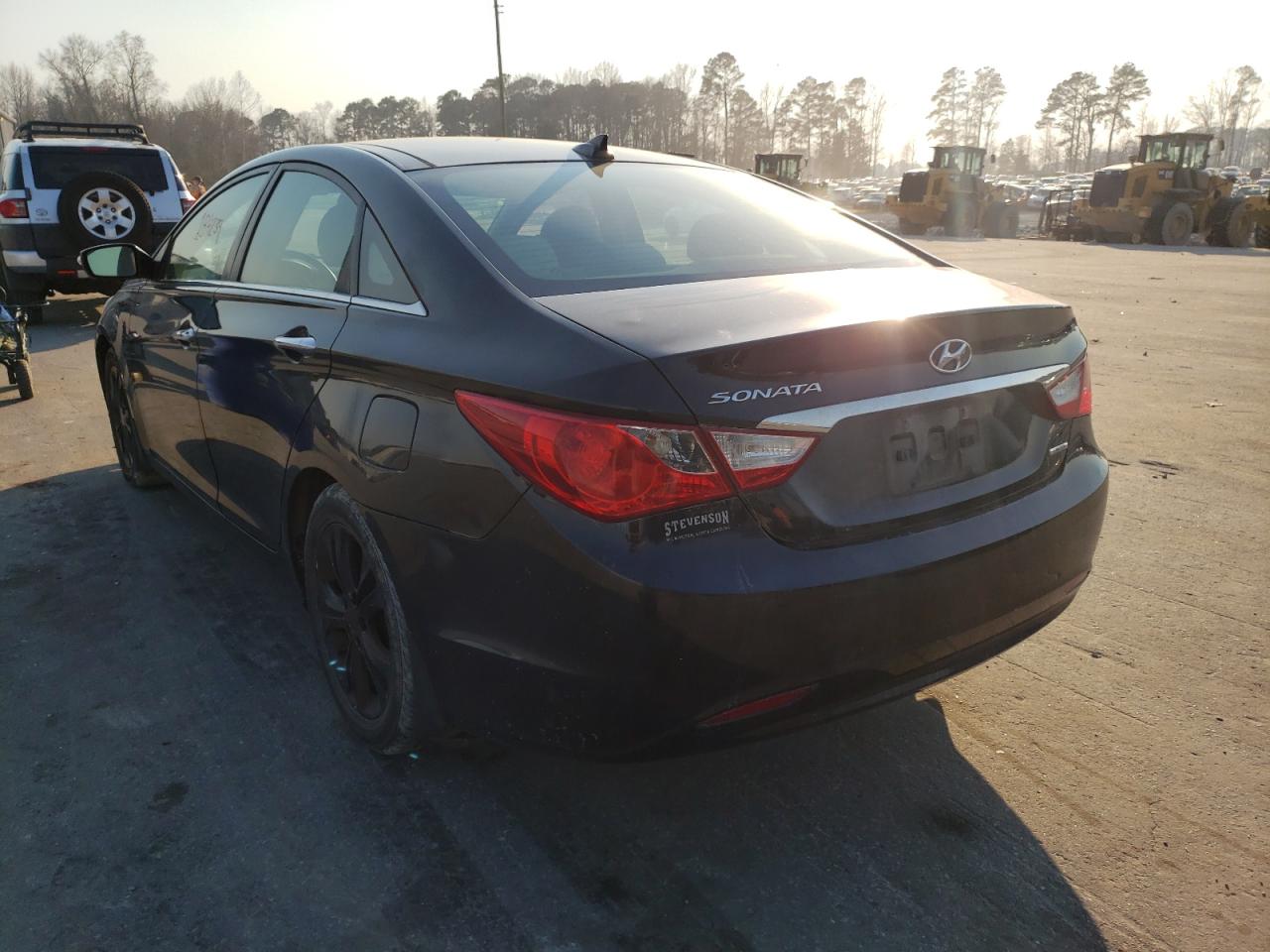 Photo 3 from auction – 2012 HYUNDAI SONATA SE with VIN 5NPEC4AC0CH314235