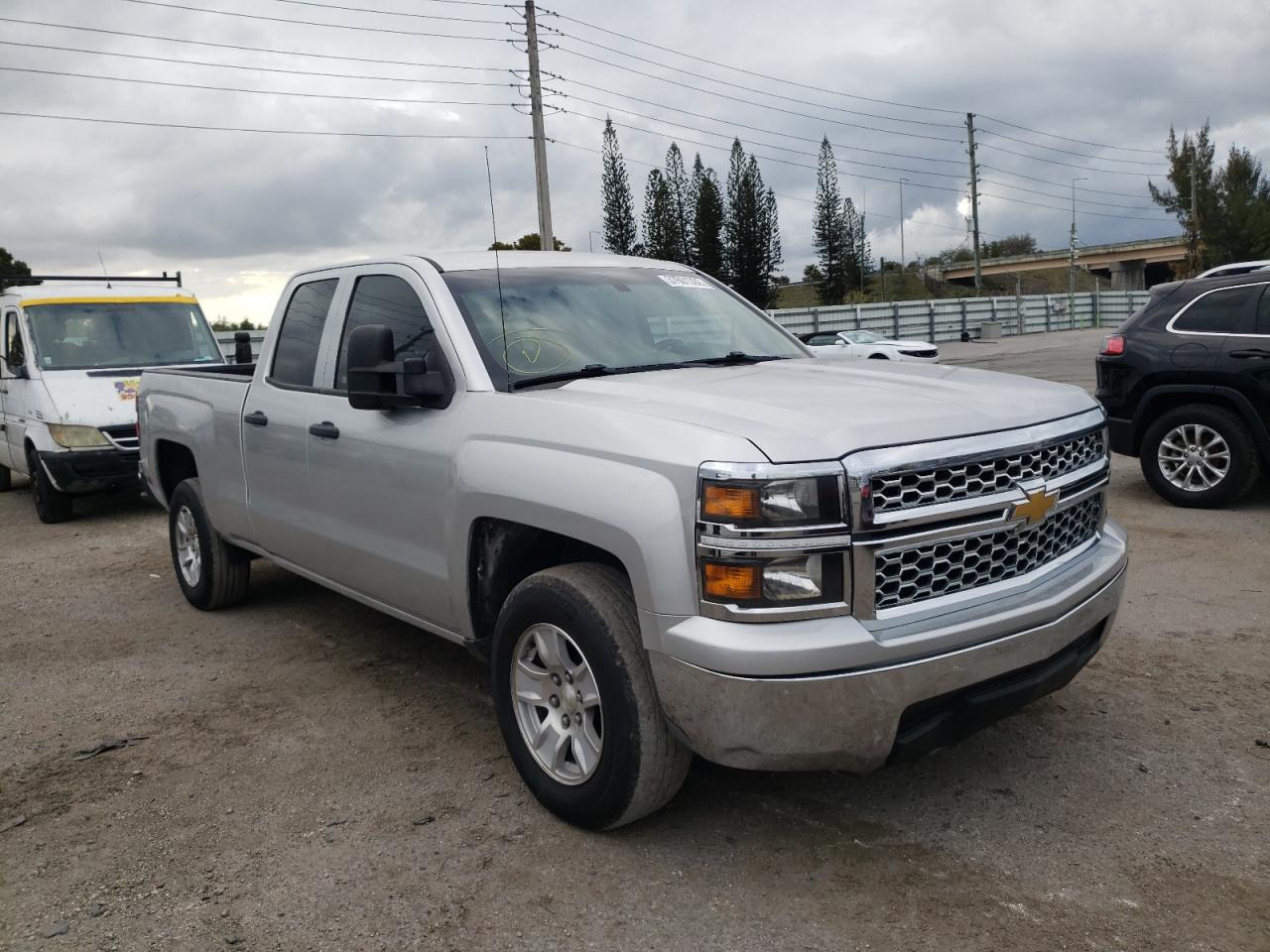 CHEVROLET SILVERADO 2014 with VIN 1GCRCREH4EZ337579 - Photo from auction