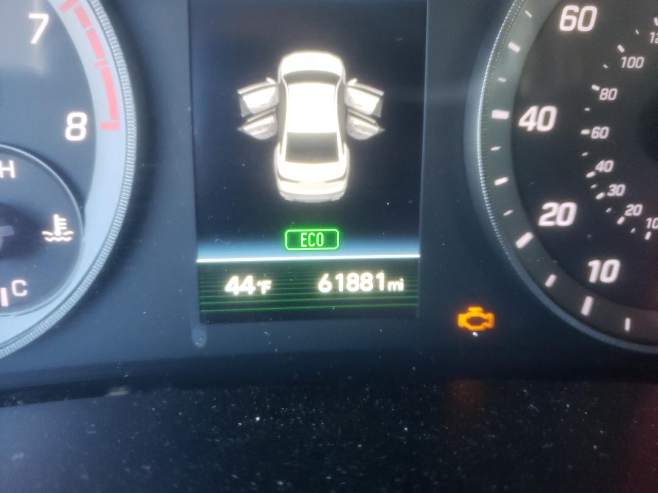 Photo 8 from auction – 2018 HYUNDAI SONATA with VIN 5NPE34AF6JH628589