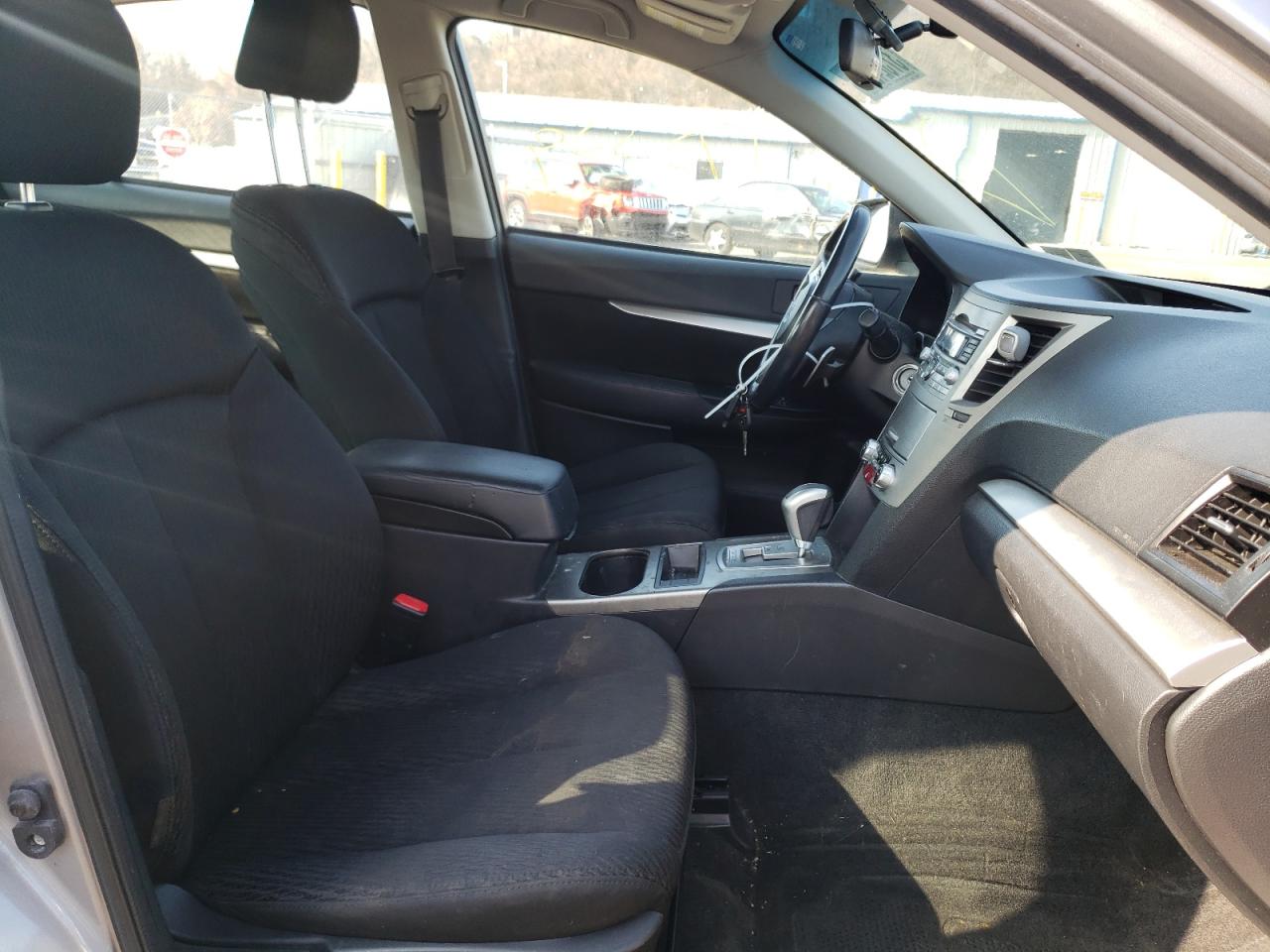 صورة رقم 5 من المزاد - 2011 SUBARU LEGACY 2.5 مع VIN 4S3BMBB66B3227107