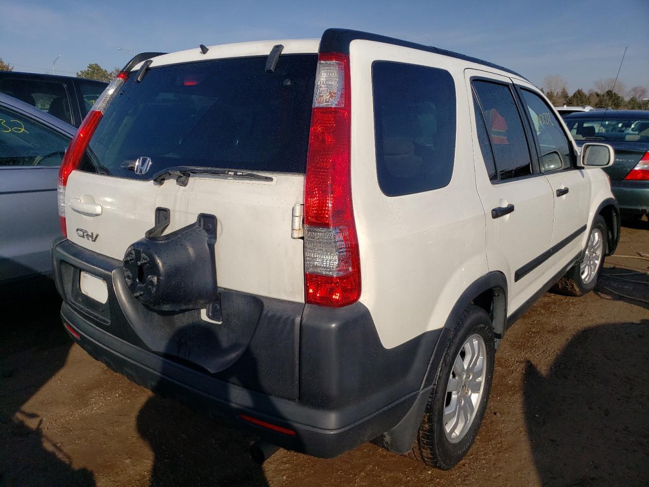 Photo 4 from auction – 2006 HONDA CR-V EX with VIN JHLRD68826C025498