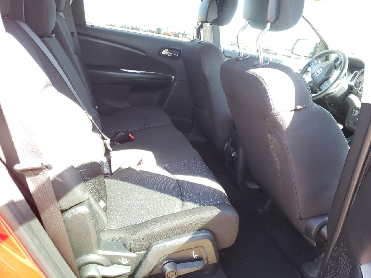 Photo 6 from auction – 2015 DODGE JOURNEY SX with VIN 3C4PDCBG4FT711145