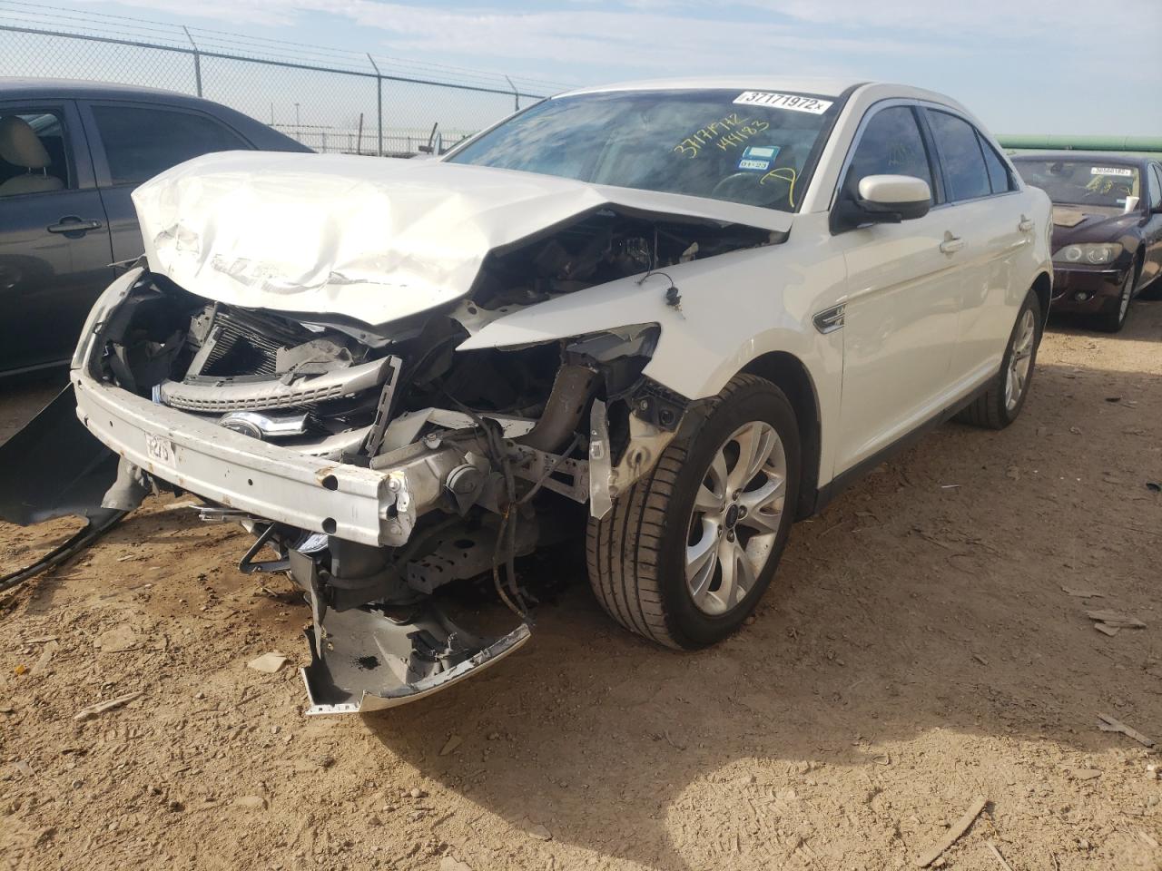 Photo 2 from auction – 2012 FORD TAURUS SEL with VIN 1FAHP2EW5CG144183