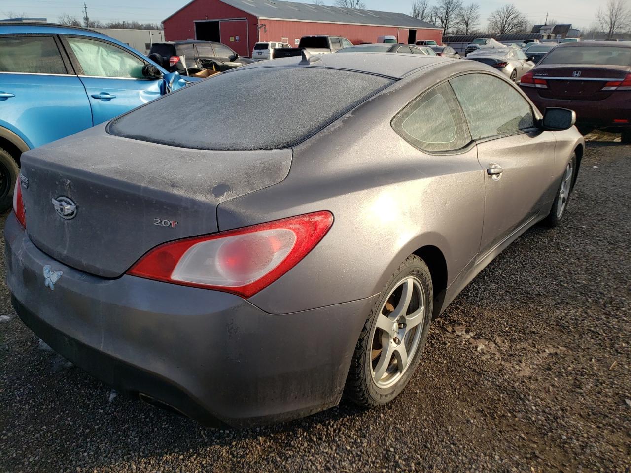 Photo 4 from auction – 2011 HYUNDAI GENESIS CO with VIN KMHHT6KD6BU049191