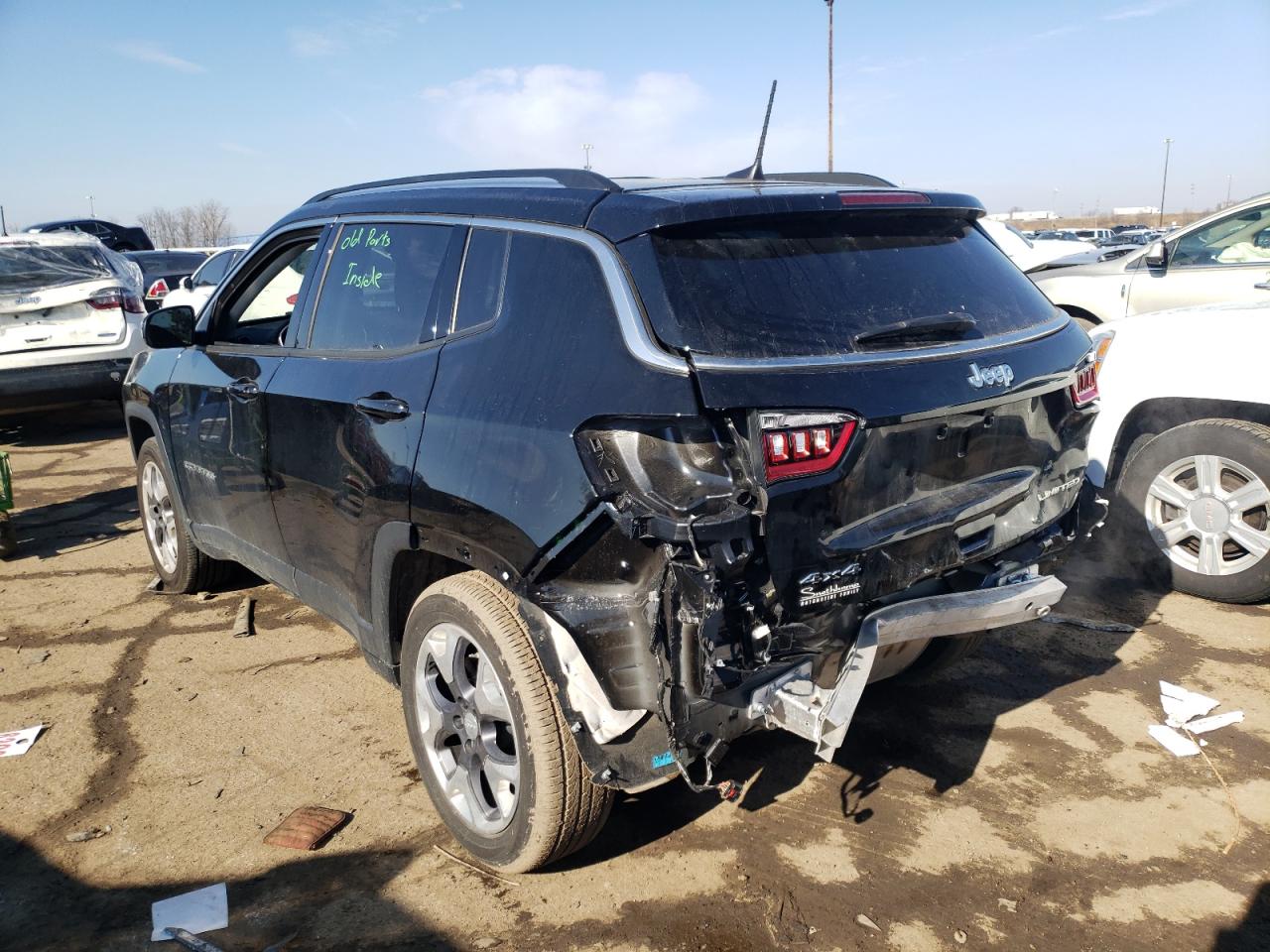 Photo 3 from auction – 2021 JEEP COMPASS LI with VIN 3C4NJDCB8MT559084