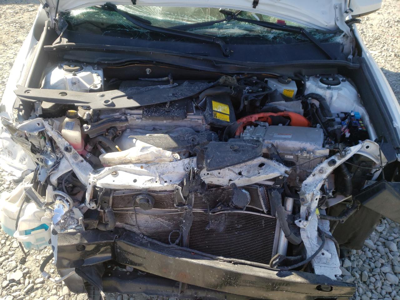 Photo 7 from auction – 2012 TOYOTA CAMRY HYBR with VIN 4T1BD1FK2CU044666