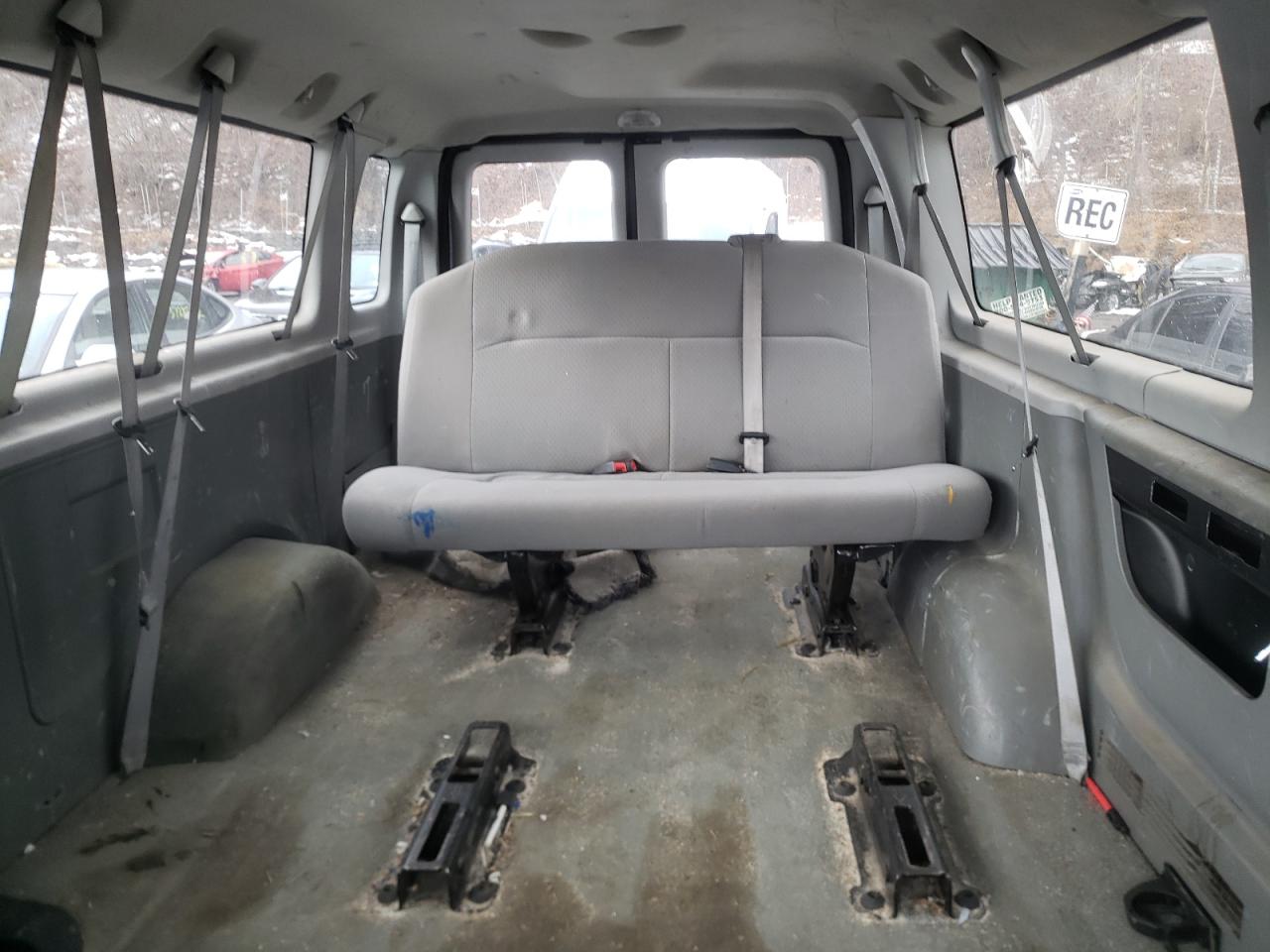 Photo 6 from auction – 2011 FORD ECONOLINE with VIN 1FBSS3BL8BDA94365