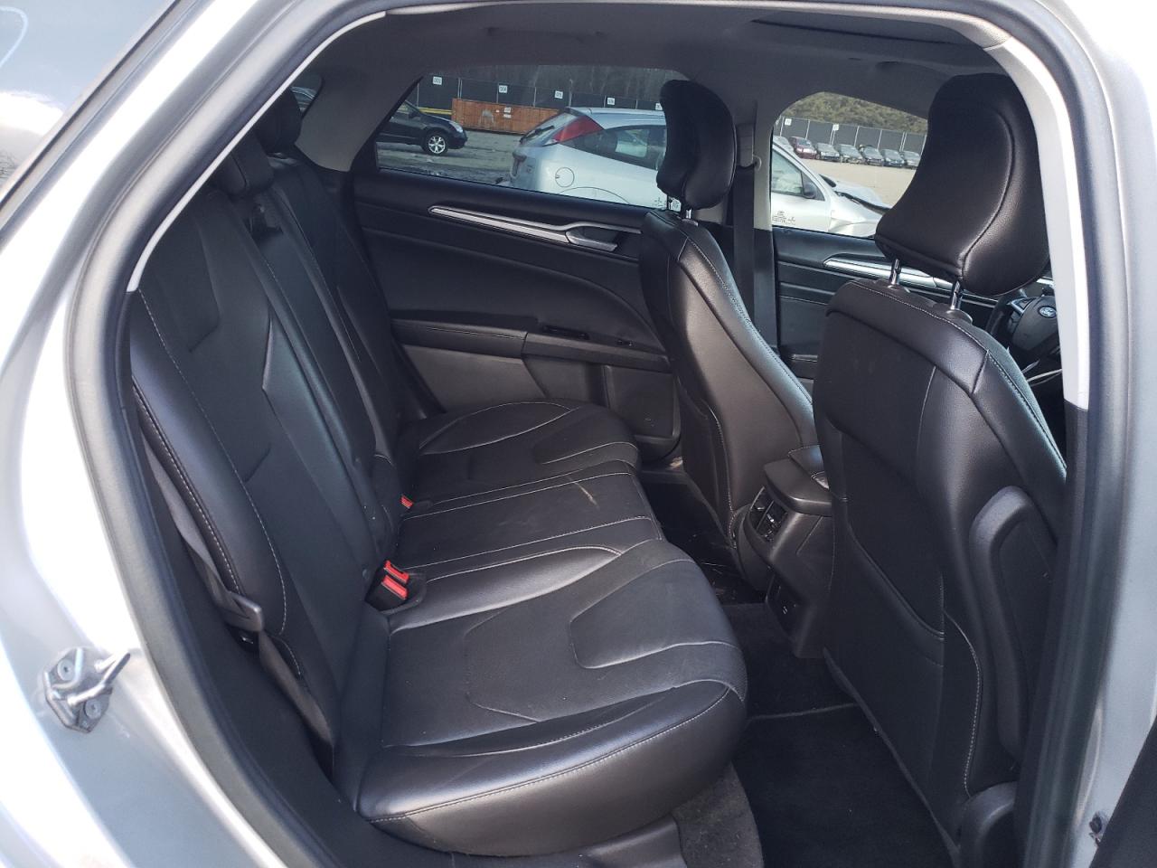 Photo 6 from auction – 2015 FORD FUSION TIT with VIN 3FA6P0RU9FR197874