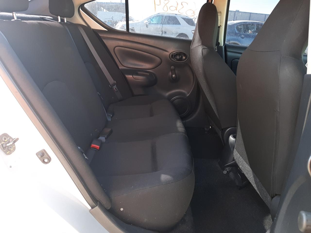 Photo 6 from auction – 2016 NISSAN VERSA S with VIN 3N1CN7AP5GL910309