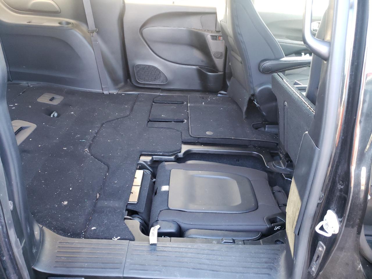 Photo 6 from auction – 2019 CHRYSLER PACIFICA T with VIN 2C4RC1FG9KR653086