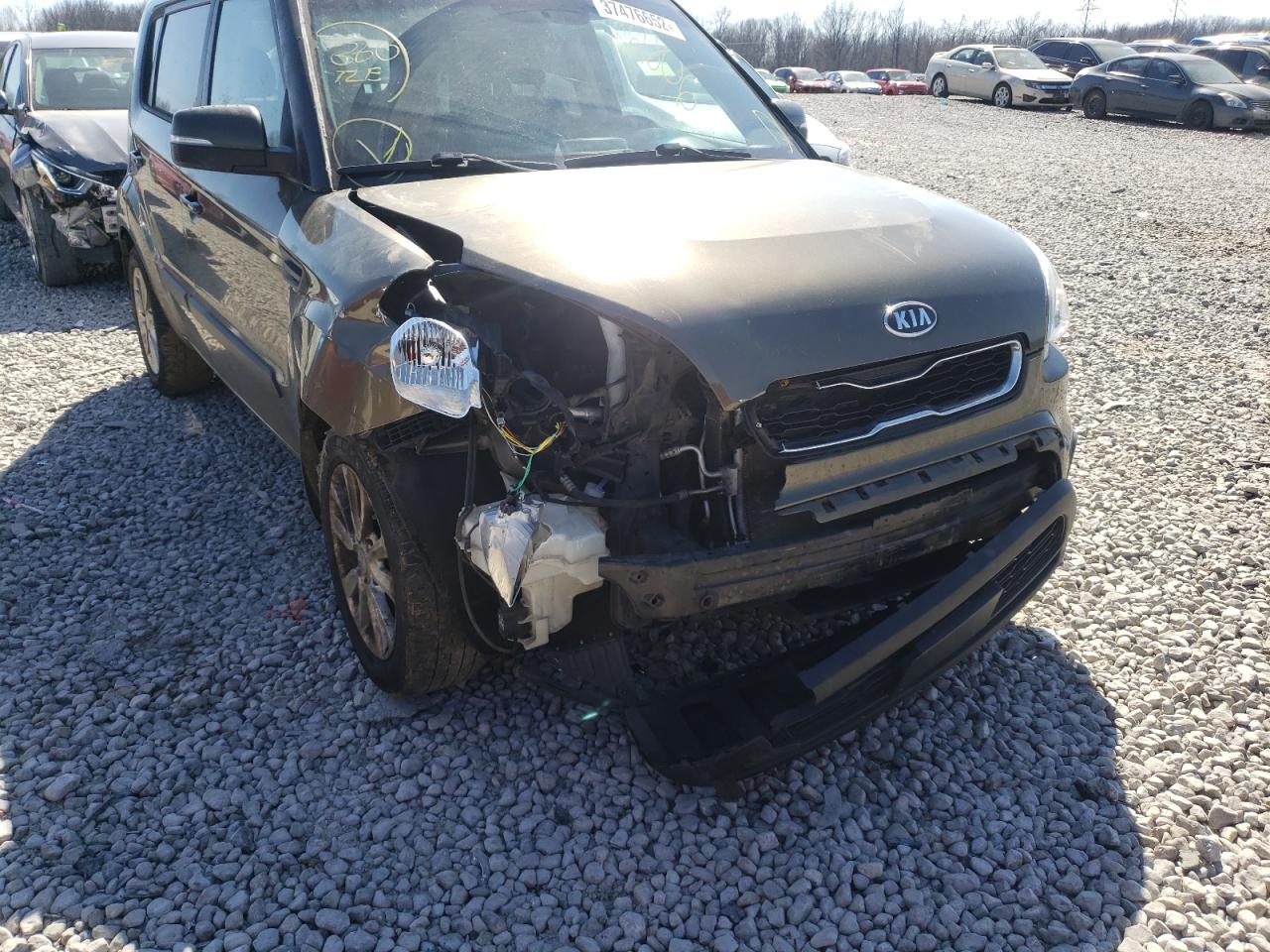Photo 9 from auction – 2012 KIA SOUL + with VIN KNDJT2A65C7372732