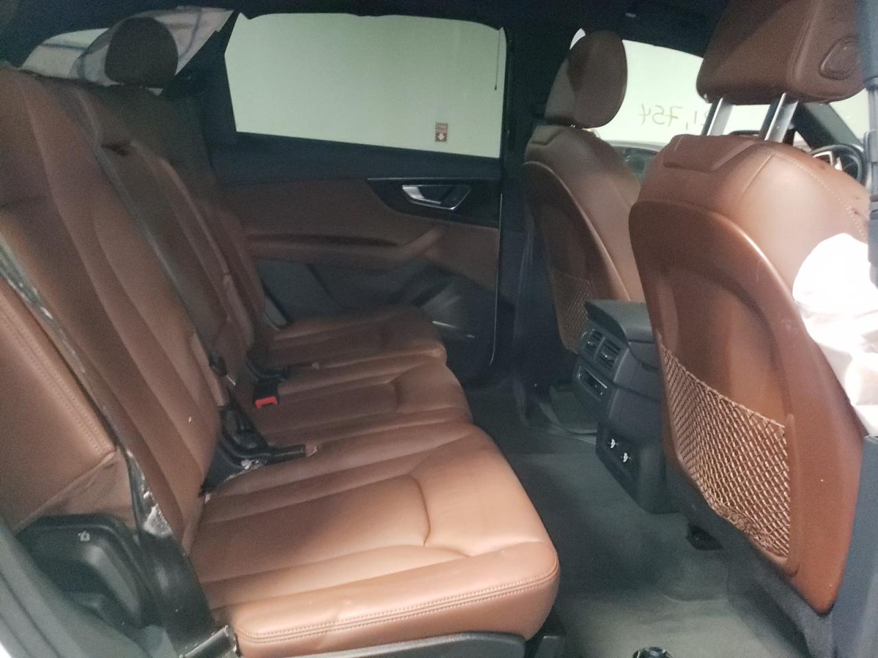Photo 6 from auction – 2019 AUDI Q7 PREMIUM with VIN WA1LAAF74KD038289