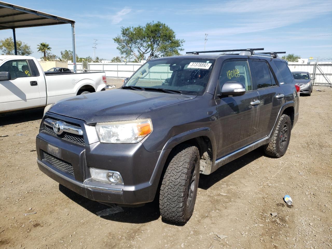 Photo 2 from auction – 2010 TOYOTA 4RUNNER SR with VIN JTEBU5JR2A5022542