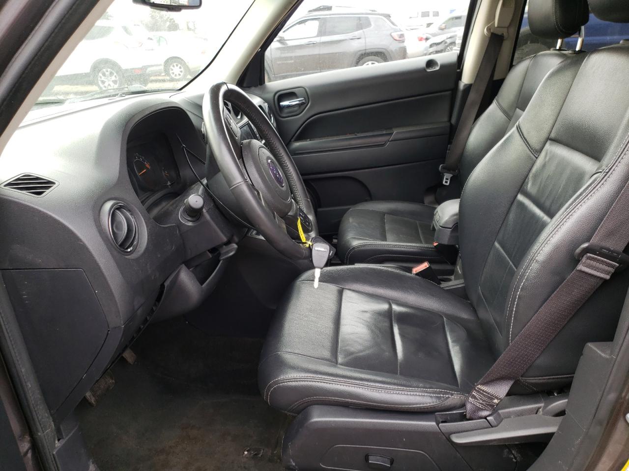 Photo 5 from auction – 2016 JEEP PATRIOT LA with VIN 1C4NJPFA8GD731709