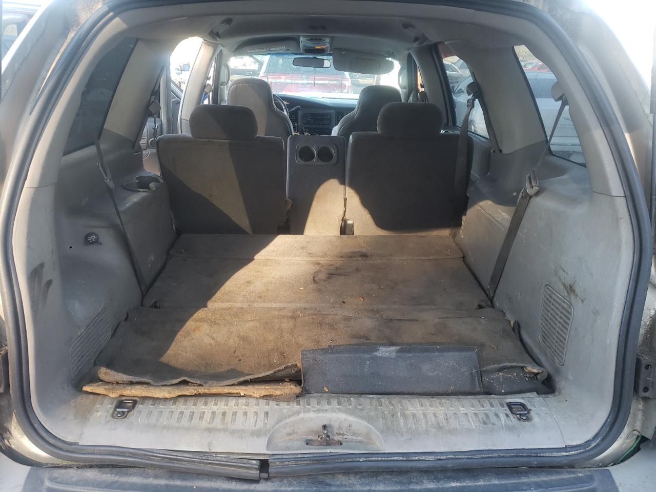 Photo 9 from auction – 2001 DODGE DURANGO with VIN 1B4HR28N51F628605