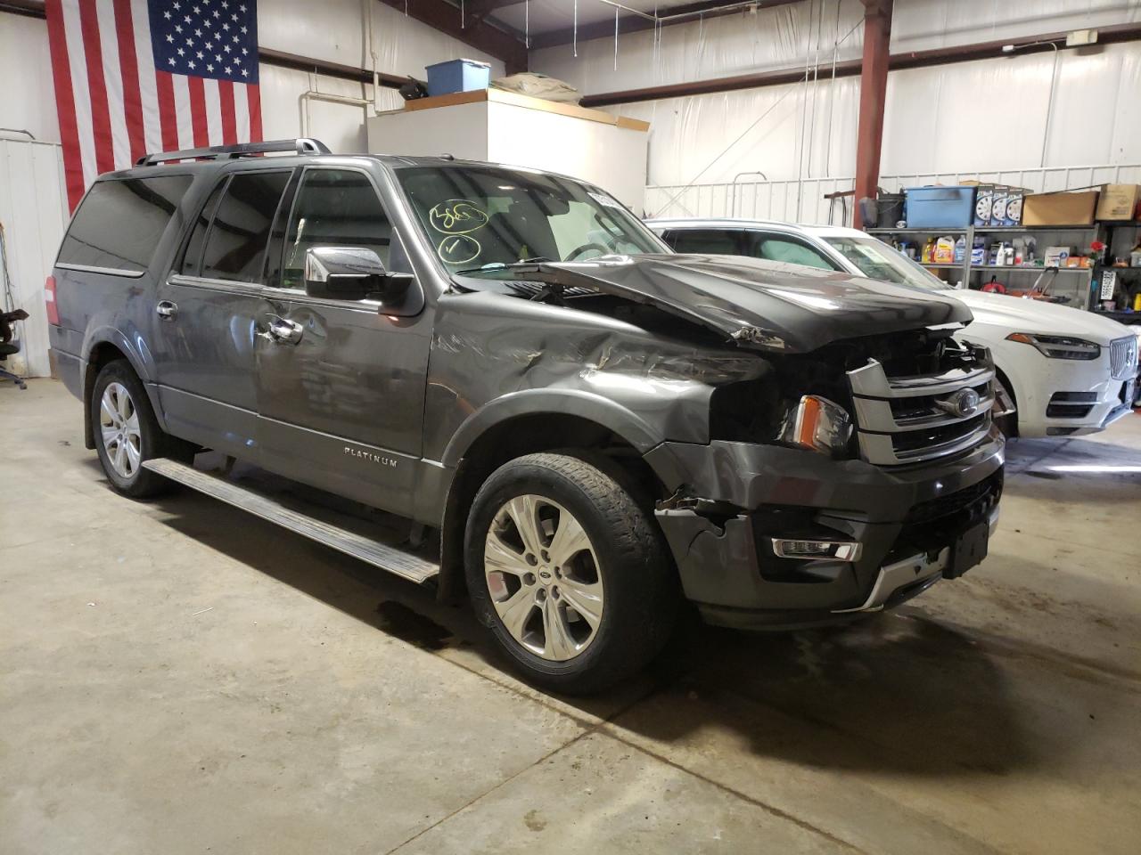 FORD EXPEDITION 2017 with VIN 1FMJK1MT8HEA10309 - Photo from auction