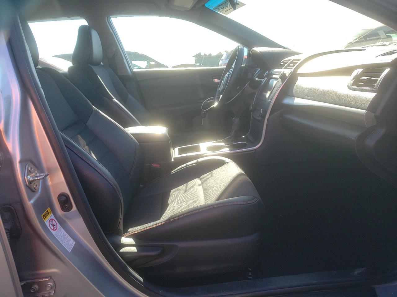 Photo 5 from auction – 2016 TOYOTA CAMRY LE with VIN 4T1BF1FK8GU258190
