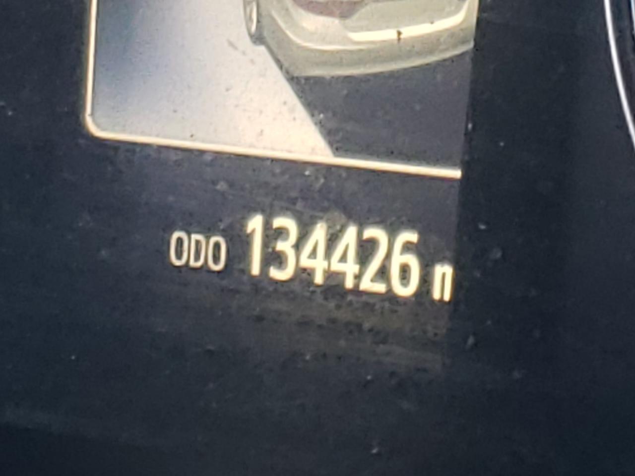 Photo 8 from auction – 2017 TOYOTA CAMRY with VIN 4T1BF1FK7HU627882