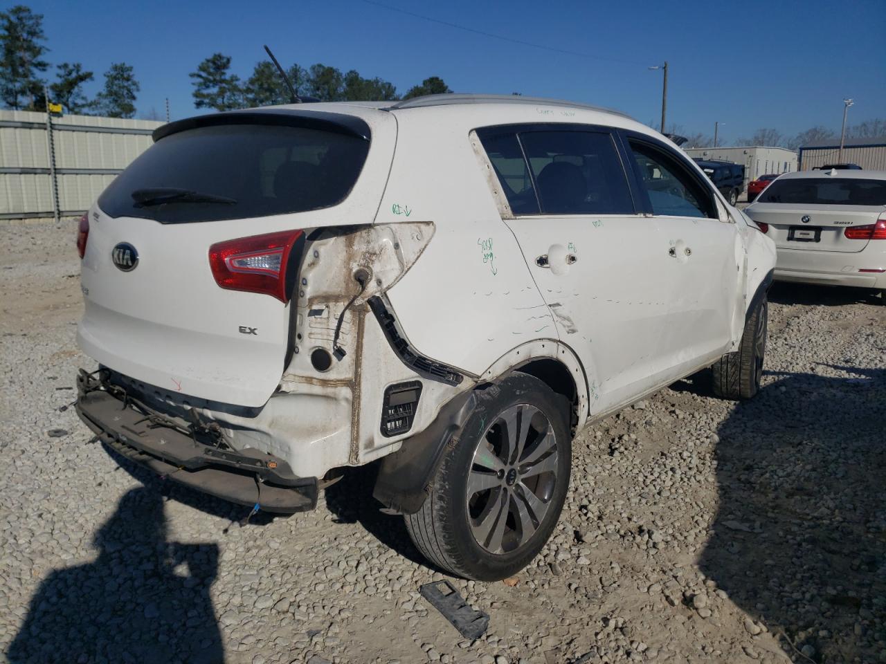 Photo 4 from auction – 2013 KIA SPORTAGE E with VIN KNDPC3A2XD7504916