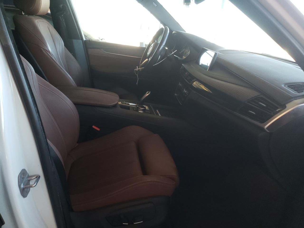 Photo 5 from auction – 2017 BMW X5 XDR40E with VIN 5UXKT0C39H0V97830