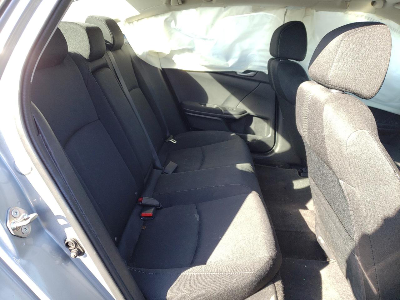Photo 6 from auction – 2017 HONDA CIVIC EX with VIN 2HGFC2F79HH552154