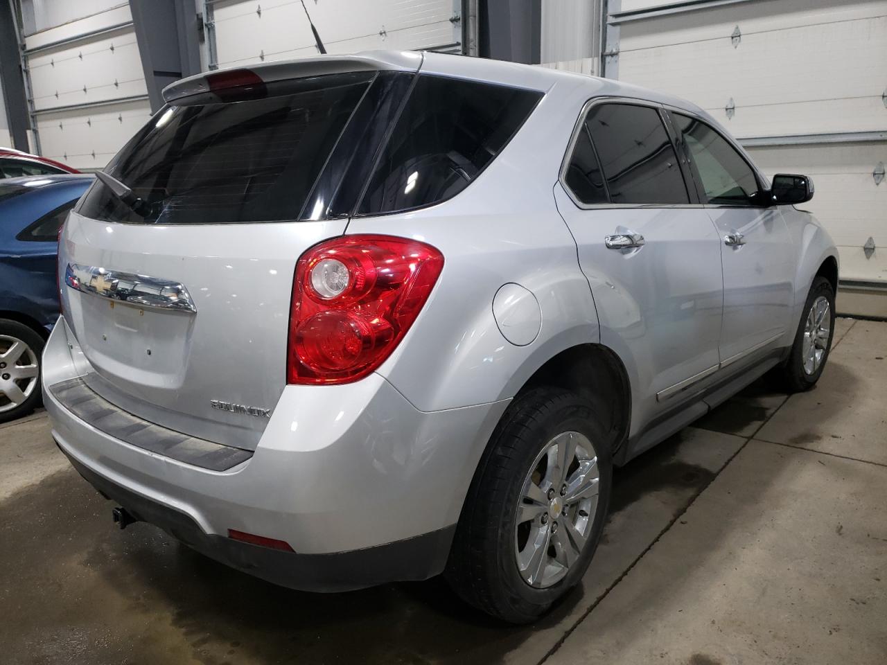 Zdjęcie 4 z aukcji – 2012 CHEVROLET EQUINOX LS z VIN 2GNFLCEK1C6325725