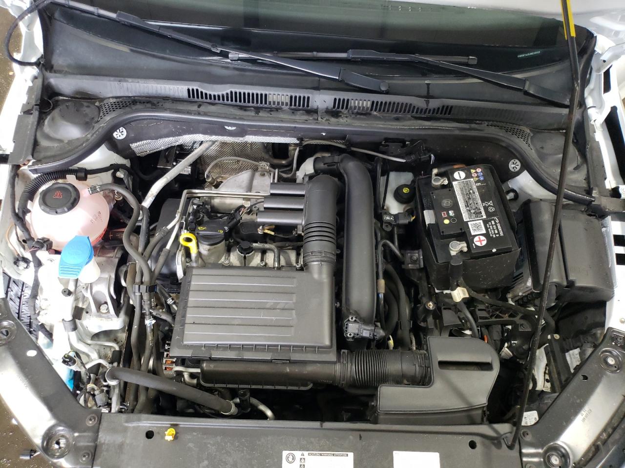 Photo 7 from auction – 2018 VOLKSWAGEN JETTA SE with VIN 3VWDB7AJ0JM236929