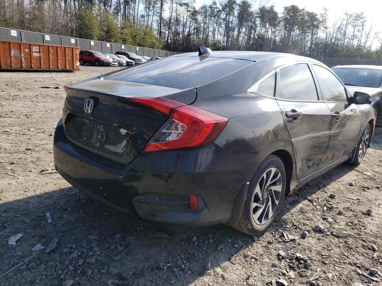 Photo 4 from auction – 2017 HONDA CIVIC EX with VIN 19XFC2F80HE019533
