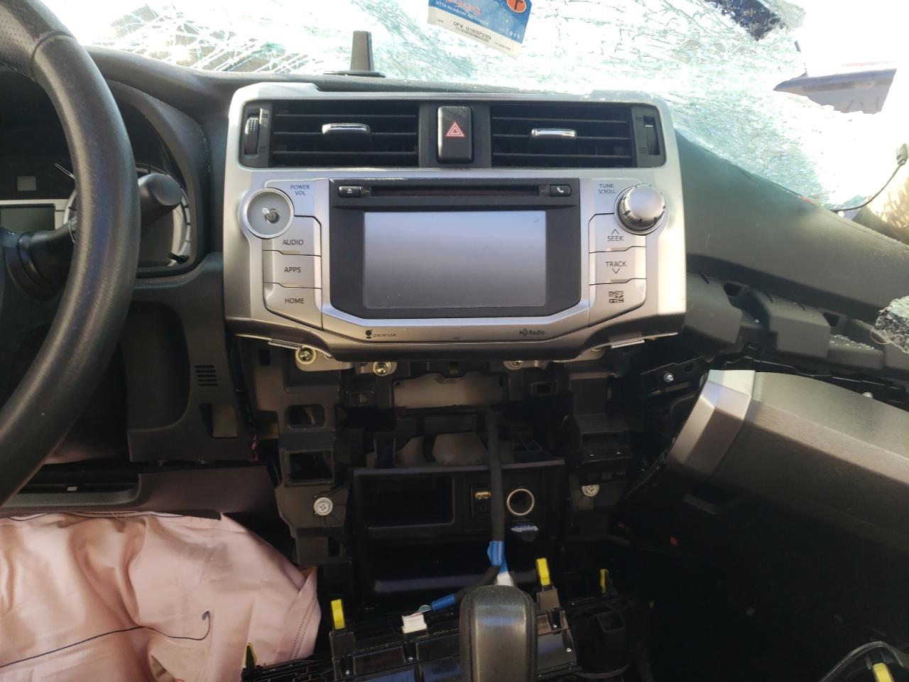 Photo 9 from auction – 2015 TOYOTA 4RUNNER SR with VIN JTEZU5JR6F5099078