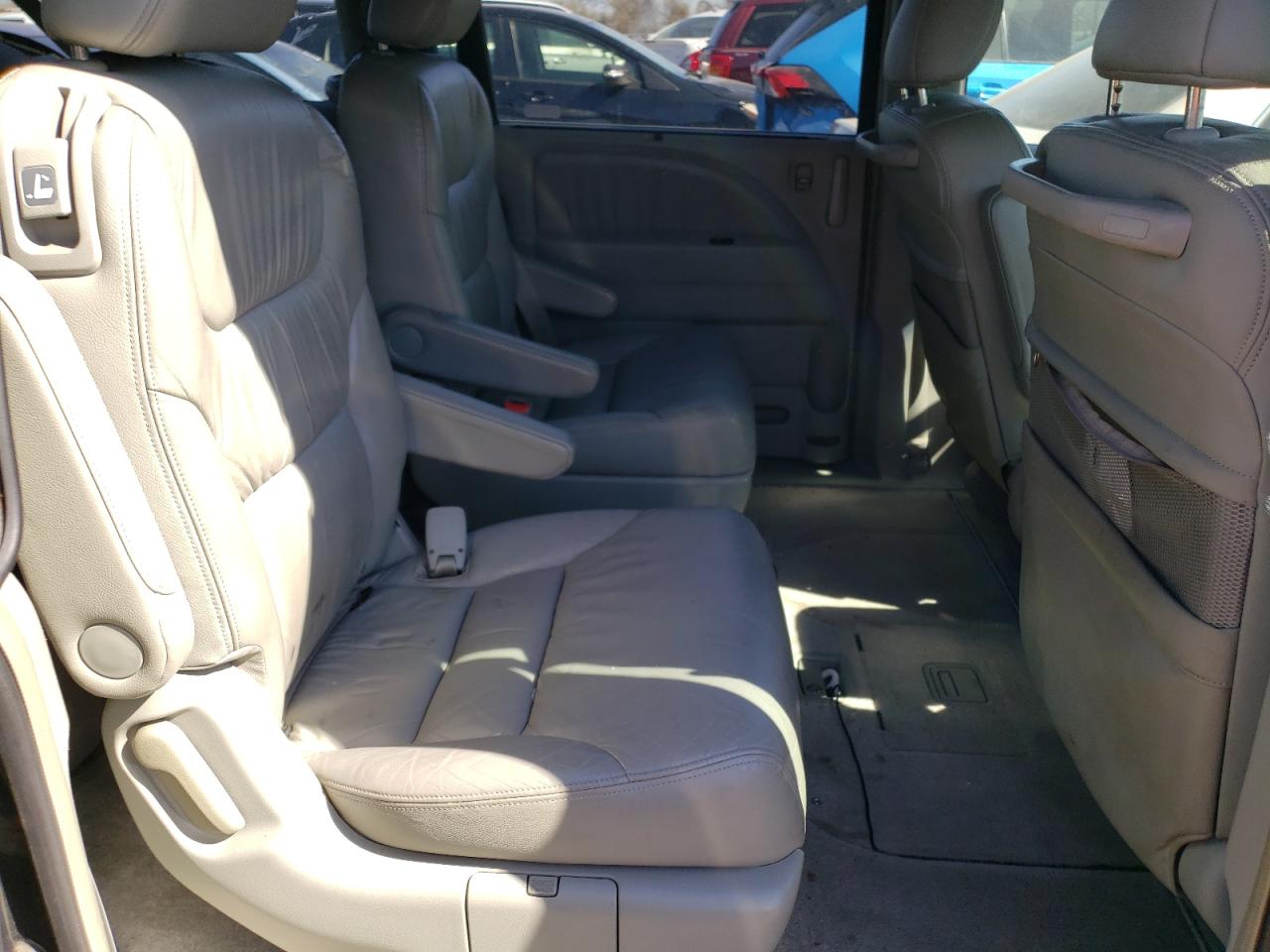 Photo 6 from auction – 2005 HONDA ODYSSEY EX with VIN 5FNRL38685B009367