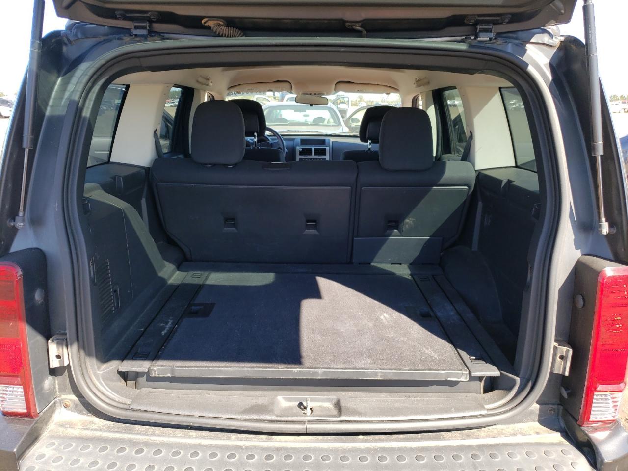 Photo 9 from auction – 2011 DODGE NITRO SE with VIN 1D4PU2GK5BW510207