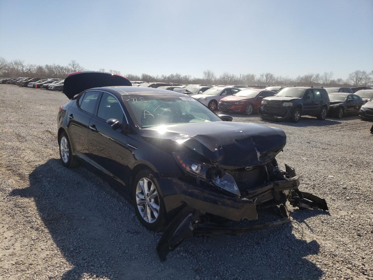 KIA OPTIMA EX 2012 with VIN 5XXGN4A71CG070936 - Photo from auction