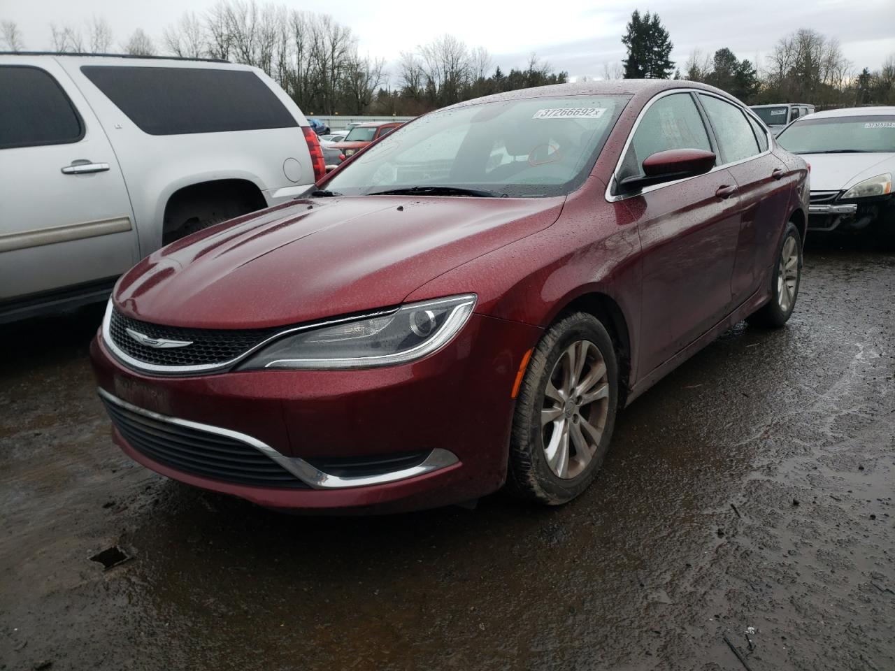 Photo 2 from auction – 2015 CHRYSLER 200 LIMITE with VIN 1C3CCCABXFN668474