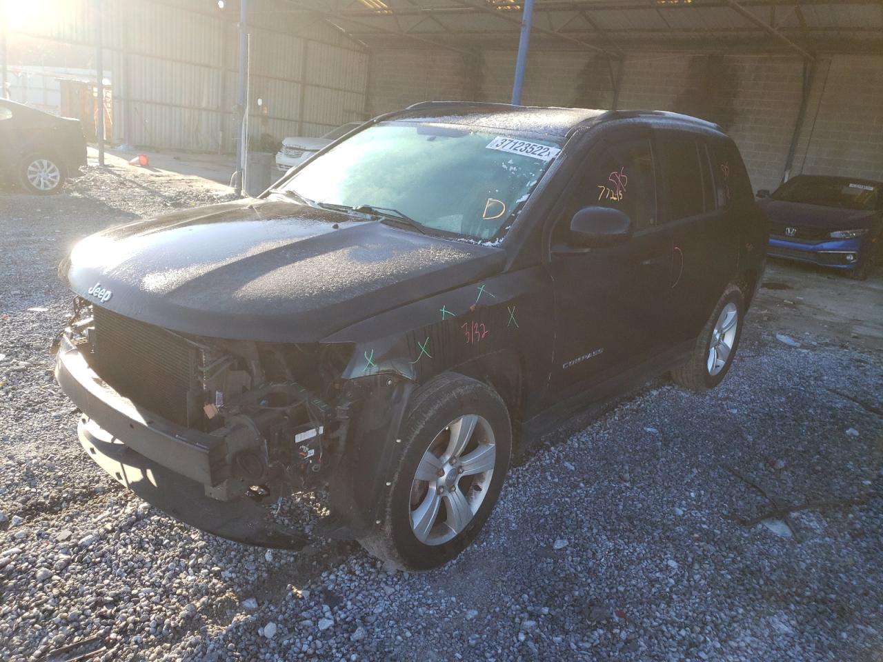 Photo 2 from auction – 2015 JEEP COMPASS LA with VIN 1C4NJCEBXFD186579