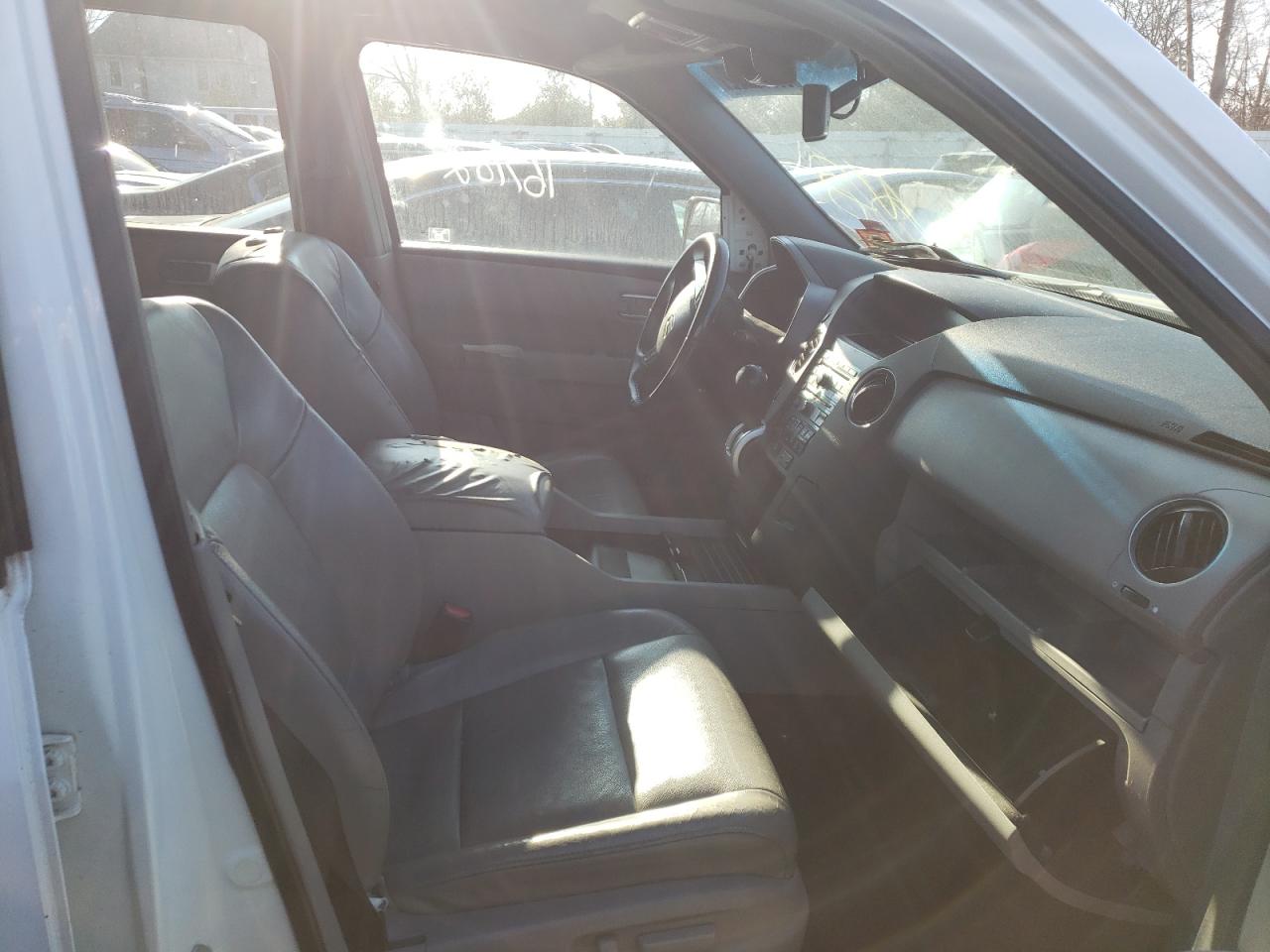 Foto 5 de la subasta – 2009 HONDA PILOT EXL con VIN 5FNYF48669B035917
