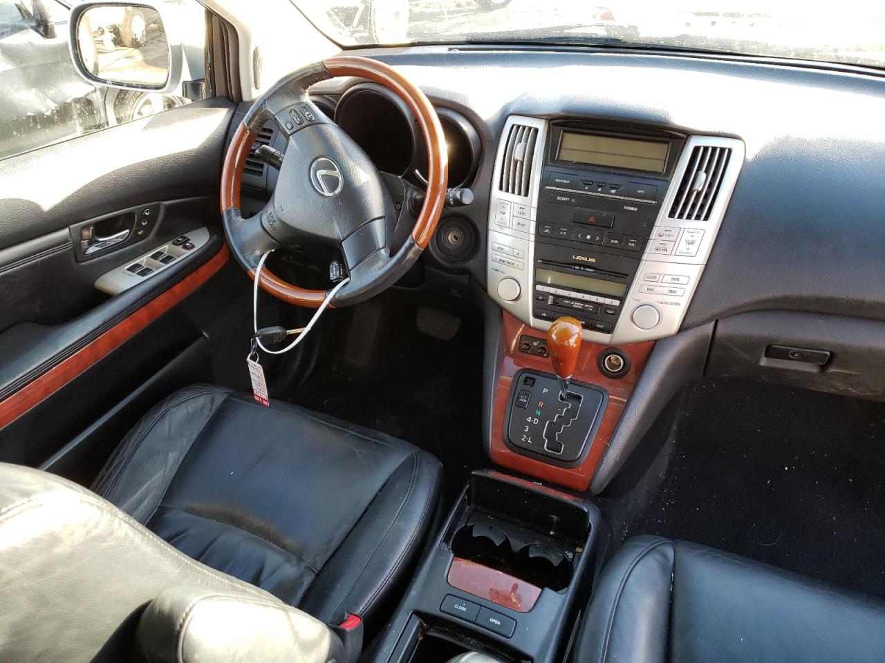 Photo 9 from auction – 2004 LEXUS RX 330 with VIN JTJHA31U440019009