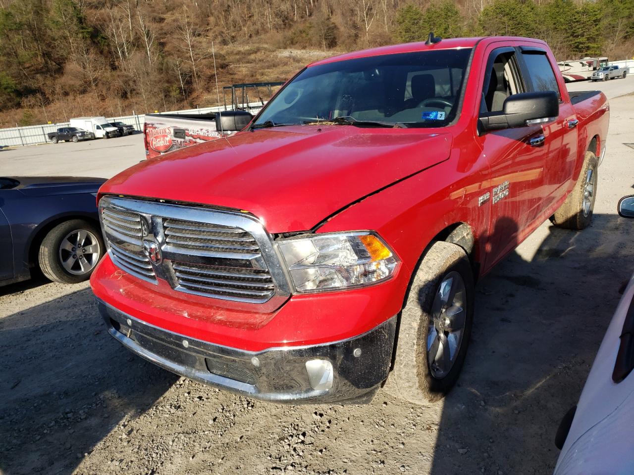 Photo 2 from auction – 2016 RAM 1500 SLT with VIN 3C6RR7LT7GG195216